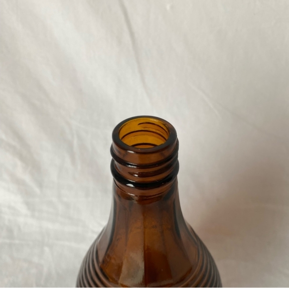 Vintage Log Cabin Syrup Bottle 10 inch Brown Dark Amber Glass Bottle Brown Vase - Picture 3 of 4